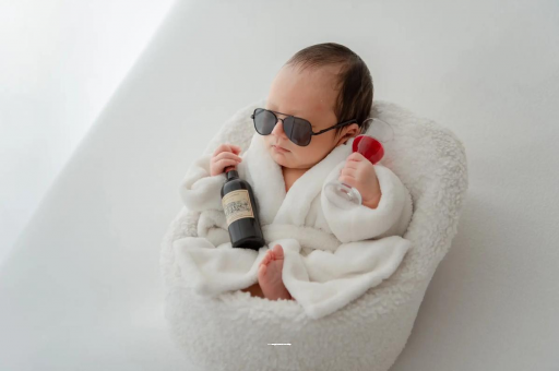 平阳宝宝嘴唇上翘